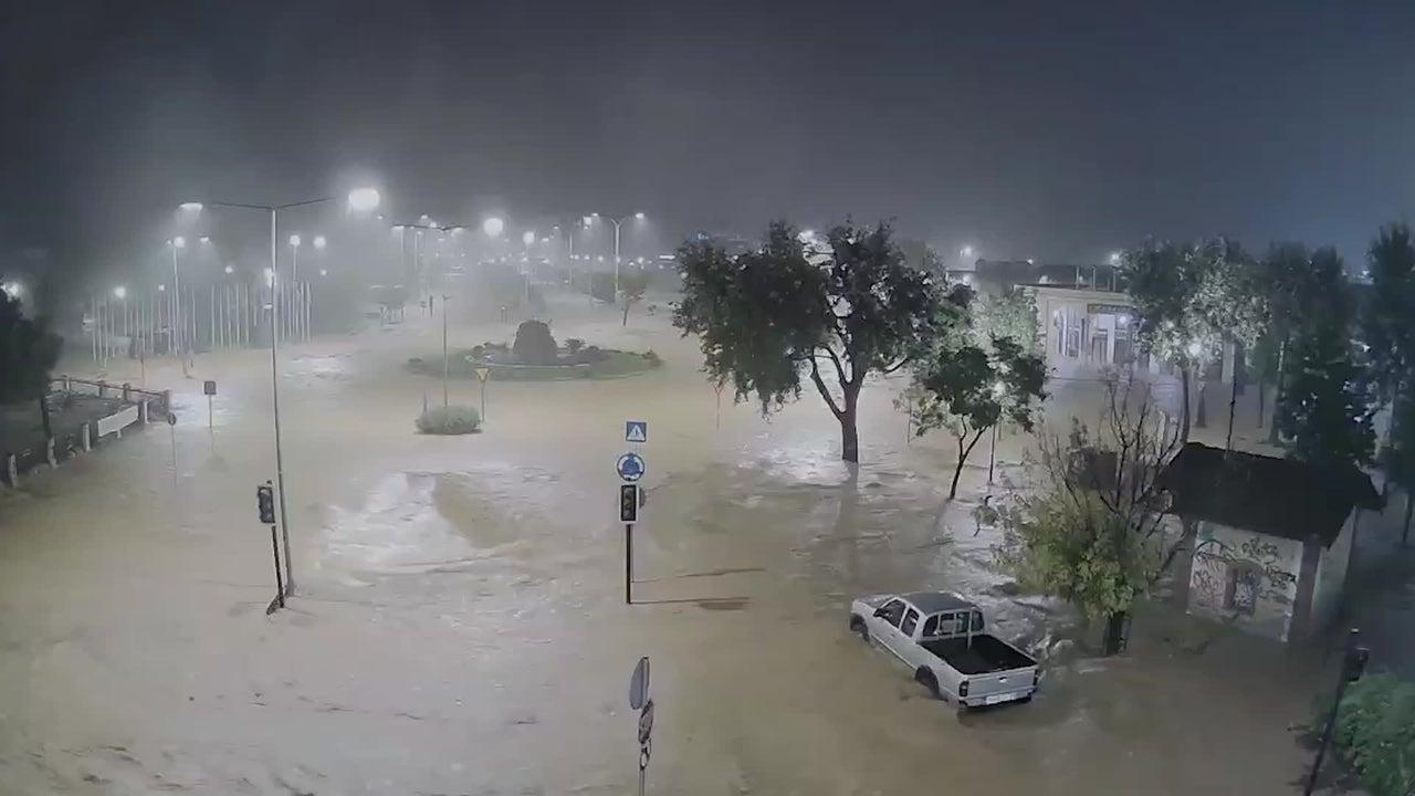 لە ئاکامی لافاو و بارانبارین لە گواتیمالا ٢٩ کەس گیانلەدەستدەدەن 