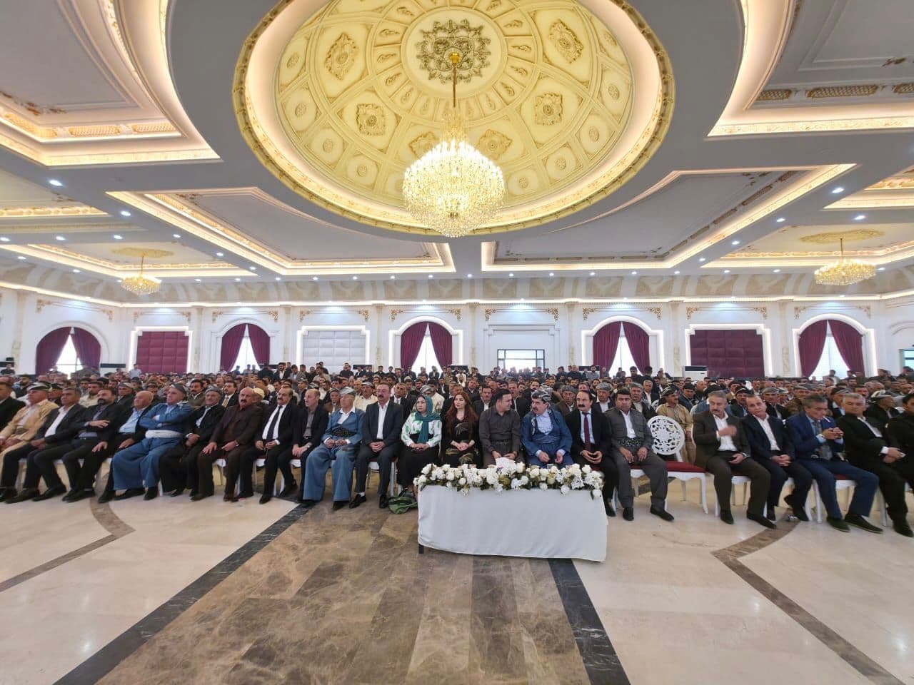 article gallery image