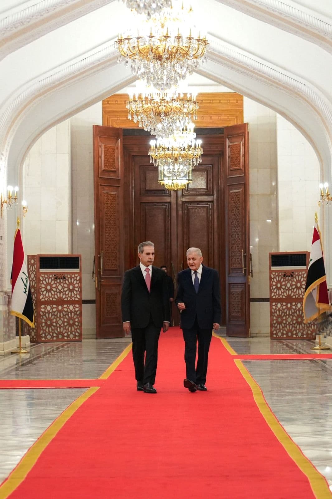 article gallery image