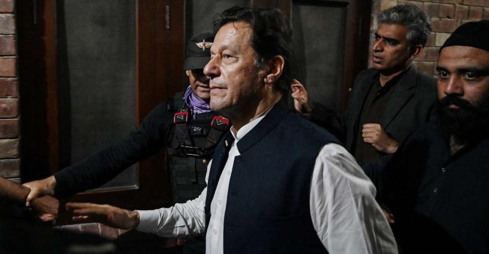 سەرۆک وەزیرانی پێشووتری پاکستان بە ١٠ ساڵ زیندانیکردن سزادرا