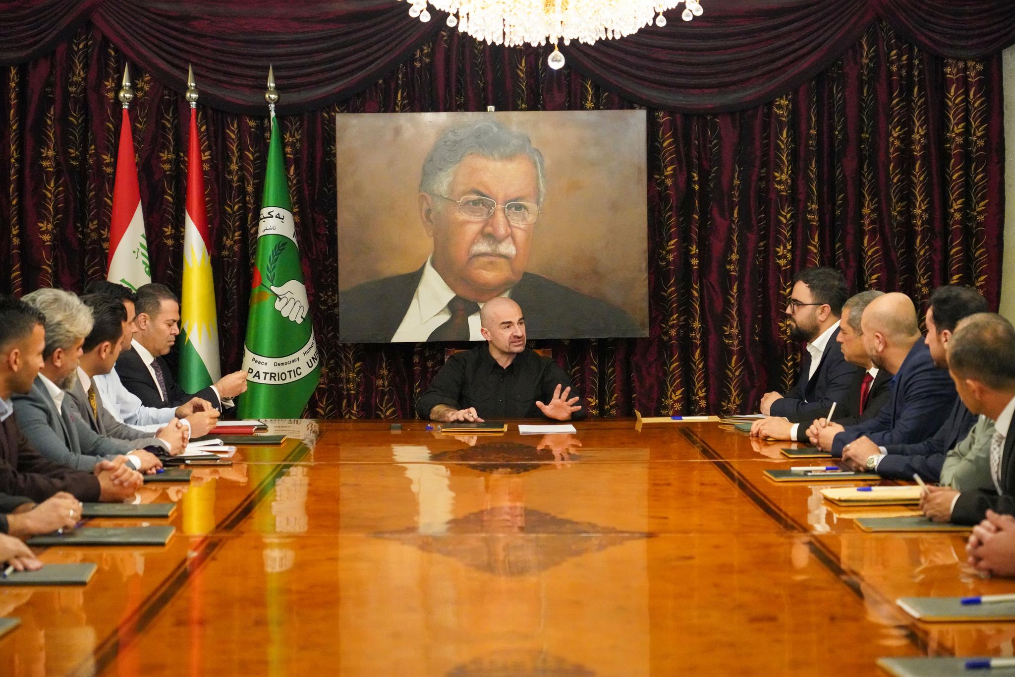 نوێنەری مامۆستایان: بافڵ جەلال تاڵەبانی بەڵێنی چارەسەرکردنی کێشەکانیدا