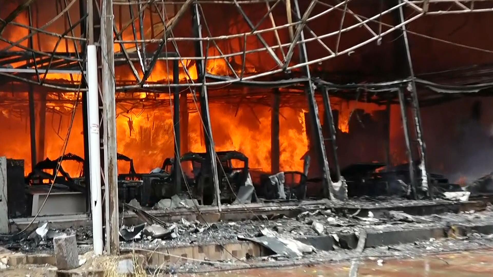 ئاگرێکی گەورە لە کۆگایەکی مۆبیلیات لە ھەولێر کەوتەوە