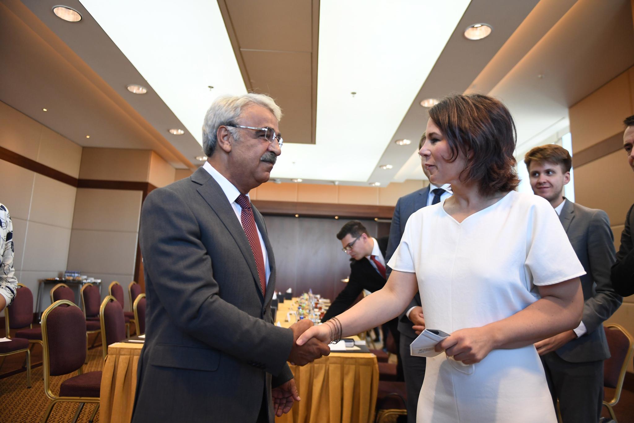 وەزیری دەرەوەی ئەڵمانیا و ھاوسەرۆکی ھەدەپە کۆبوونەوە