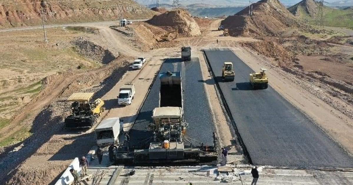 کێشەی کۆمپانیای جێبەجێکاری پرۆژەی رێگەی دووسایدی کەلار - دەربەندیخان چارەسەردەکرێت 