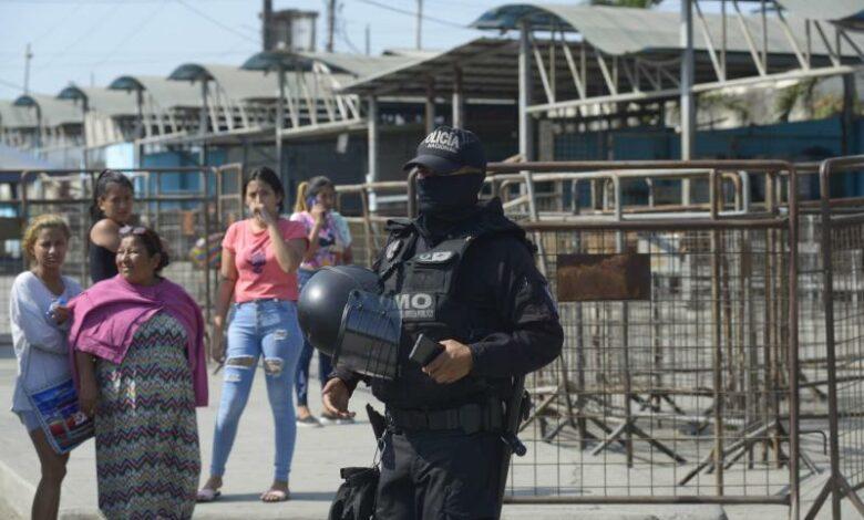 لە گرتوخانەیەکی ئیکوادۆر زیاتر لە ١٠٠ زیندانی کوژران