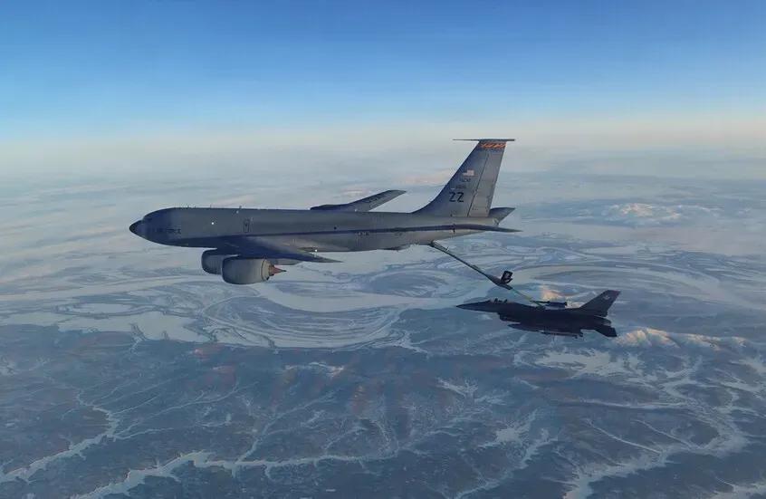 سينتكوم: مقتل 4 من أفراد طاقم طائرة التزود بالوقود في حادث التحطم فوق العراق