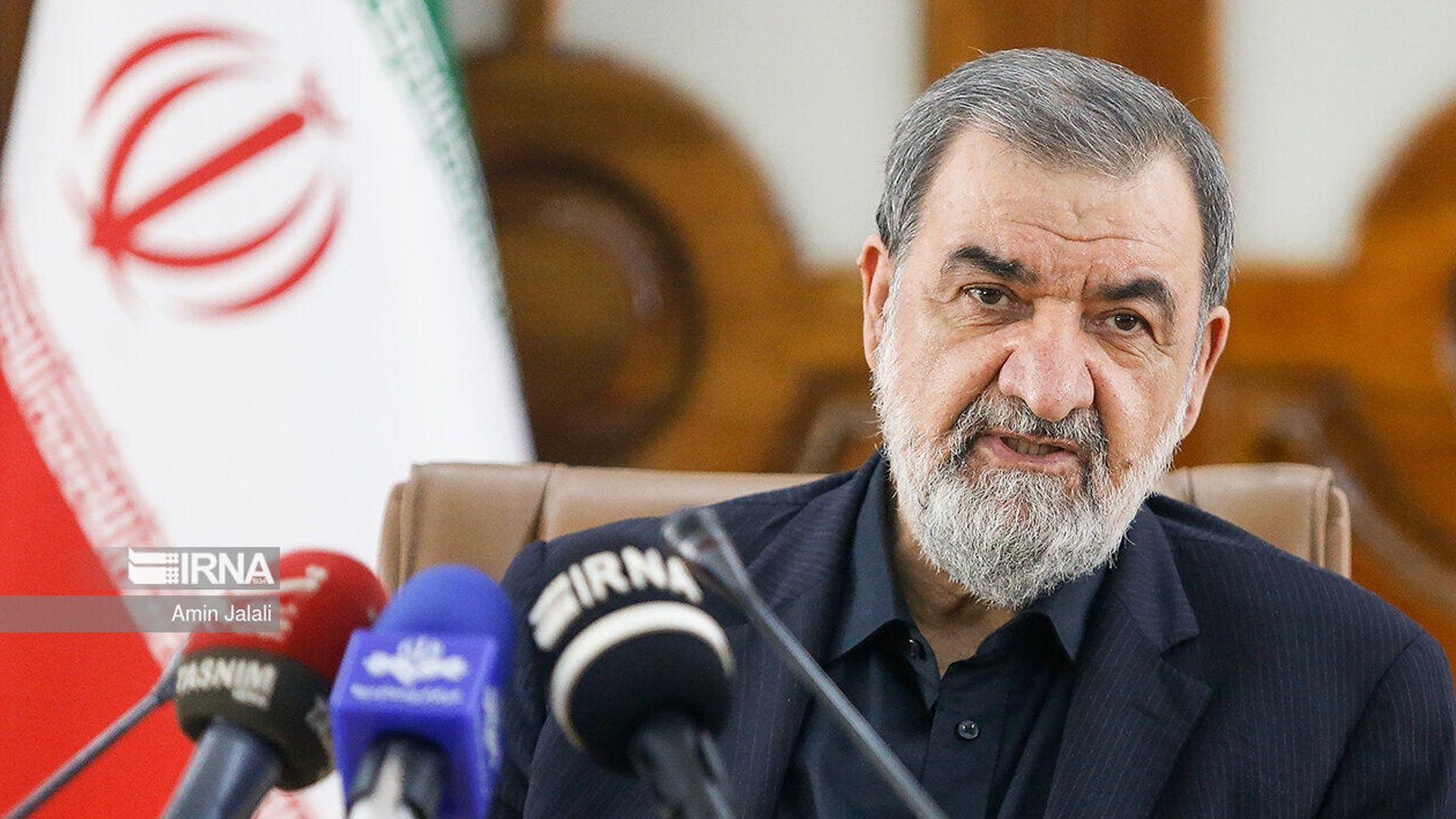 موحسین رەزایی: سیاسەتی شەڕ و دانوستان پێكەوە كۆتایی هاتووە