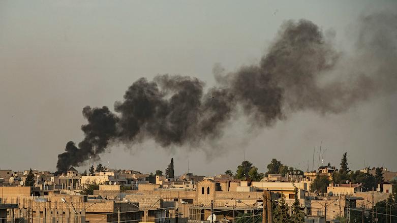 تورکیا گوندەکانی سنوری مەنبەج و باب لە رۆژئاڤا تۆپباران دەکات