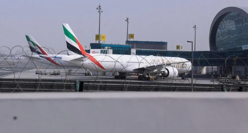 الإمارات تمنع الإيرانيين من دخول أو عبور البلاد