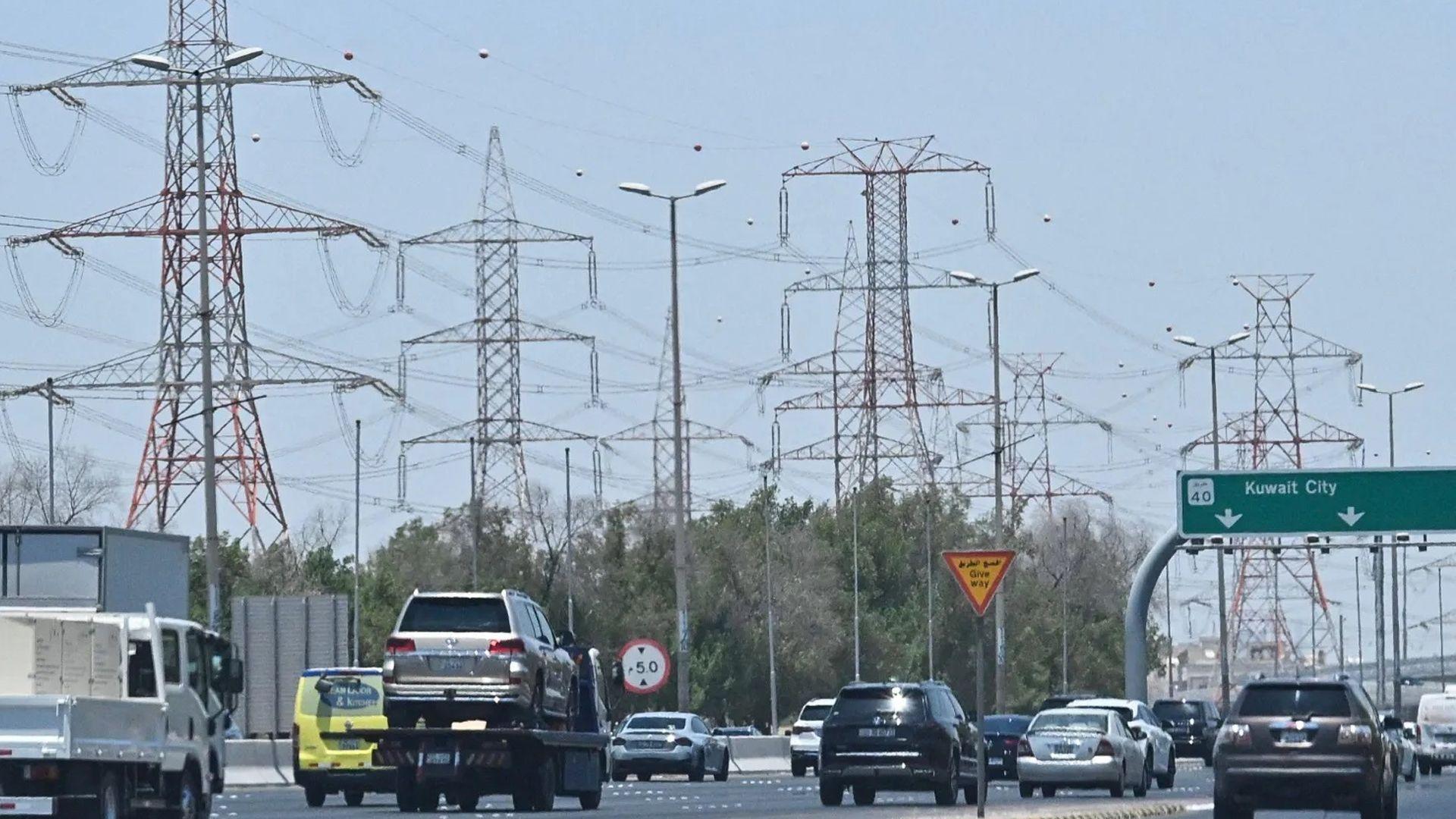 کوەیت: بەهۆی هێرشێکی ئێرانەوە وێستگەیەکی بەرهەمهێنانی کارەبا و ئاو زیانی بەرکەوت
