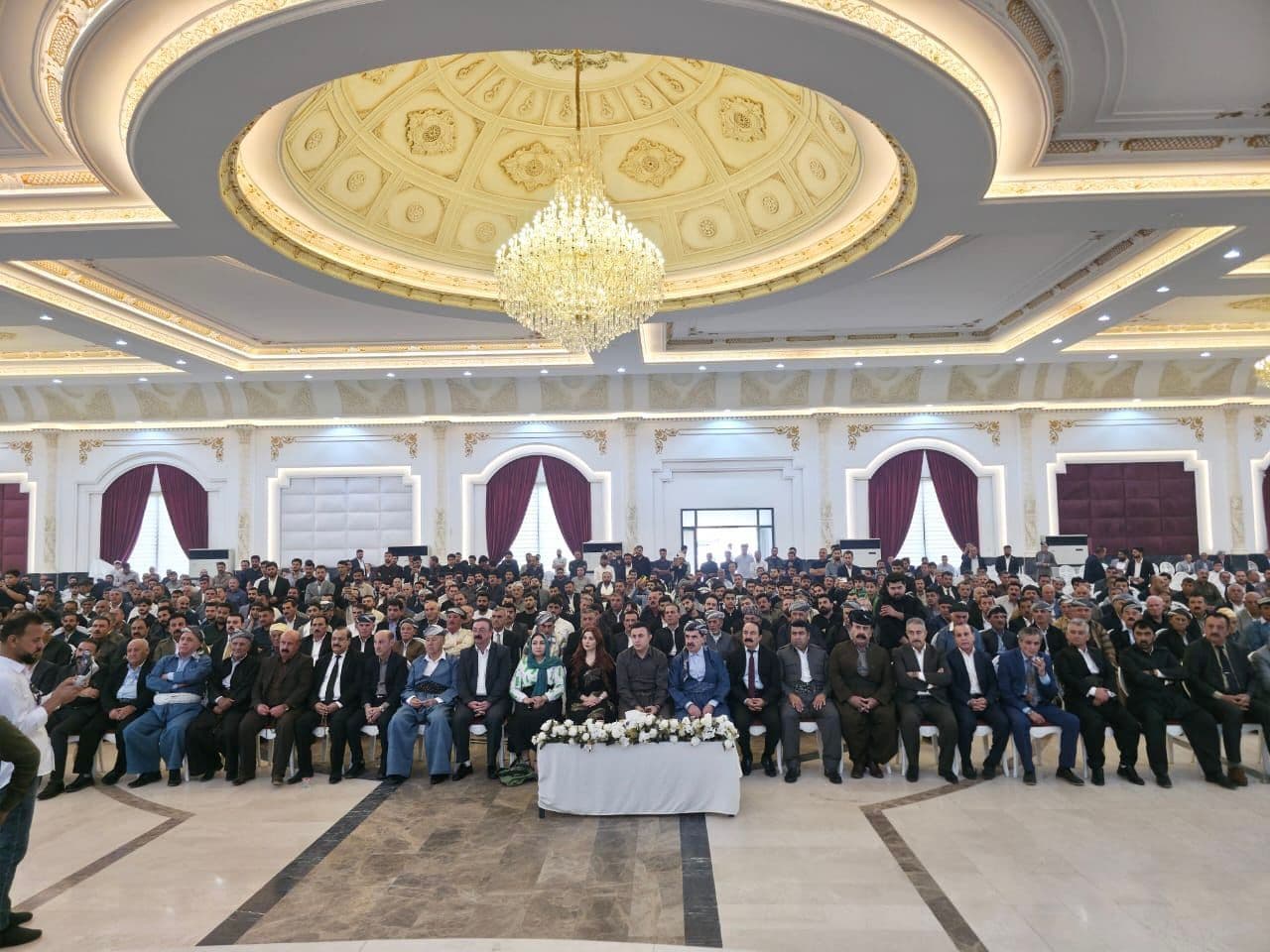 article gallery image