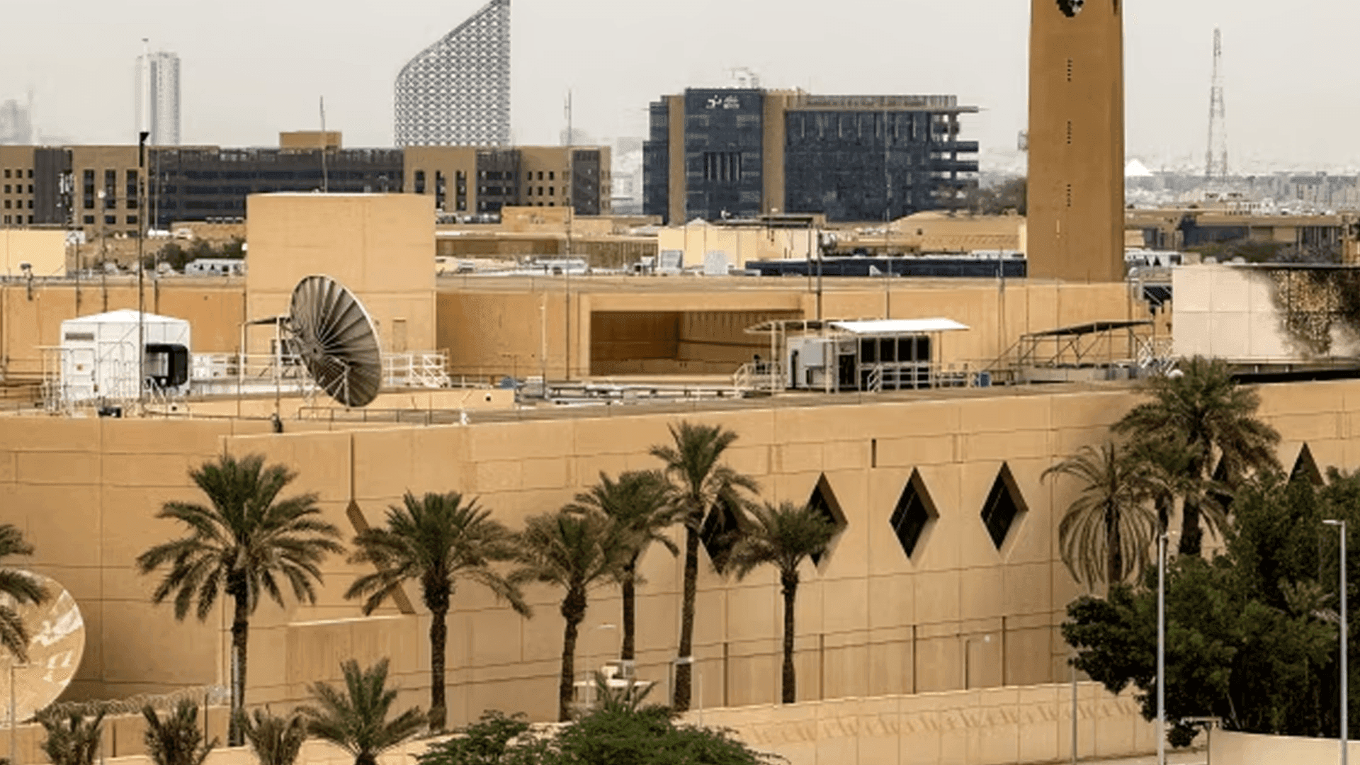 ئەمریکا بنکــە سەربازییەکانی رۆژهەڵاتی ناوەڕاستی چۆڵــکــرد 