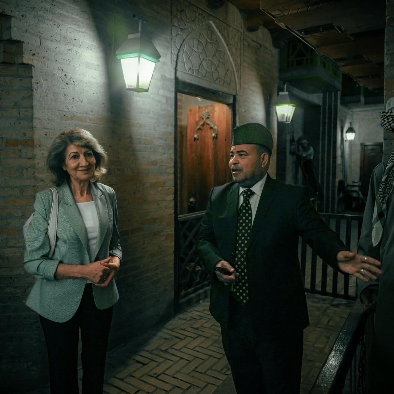 article gallery image