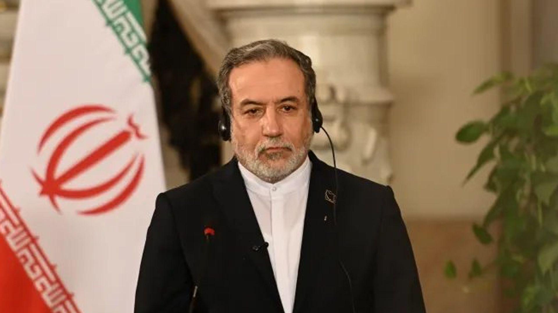 عراقجي: واشنطن تدعو للتفاوض وترسل الحشود.. تناقض صارخ بين الأقوال والأفعال