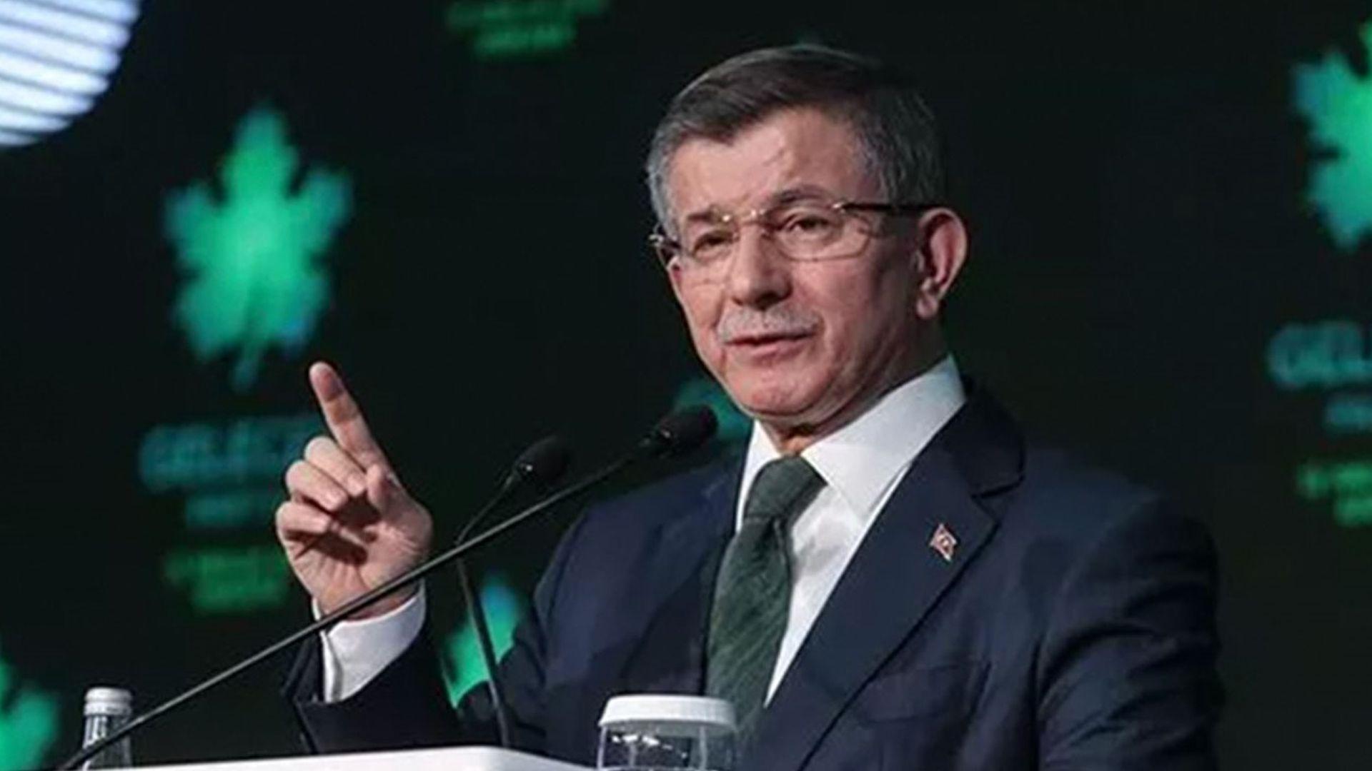 داودئۆغڵو ماڵئاوایی لە سیاسەت کرد و پارتی ئایندەی هەڵوەشاندەوە