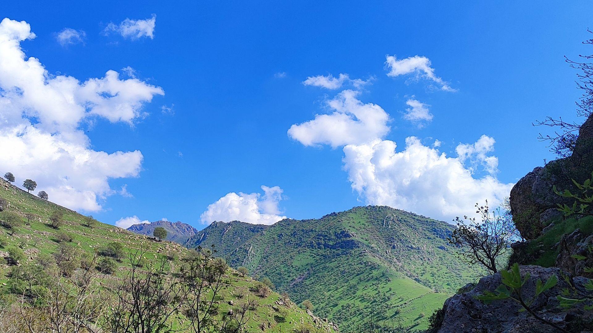 کەشناسی: کەشەکەی بەهارەیە و پلەی گەرماش گۆڕانکاری بەسەردا نایەت