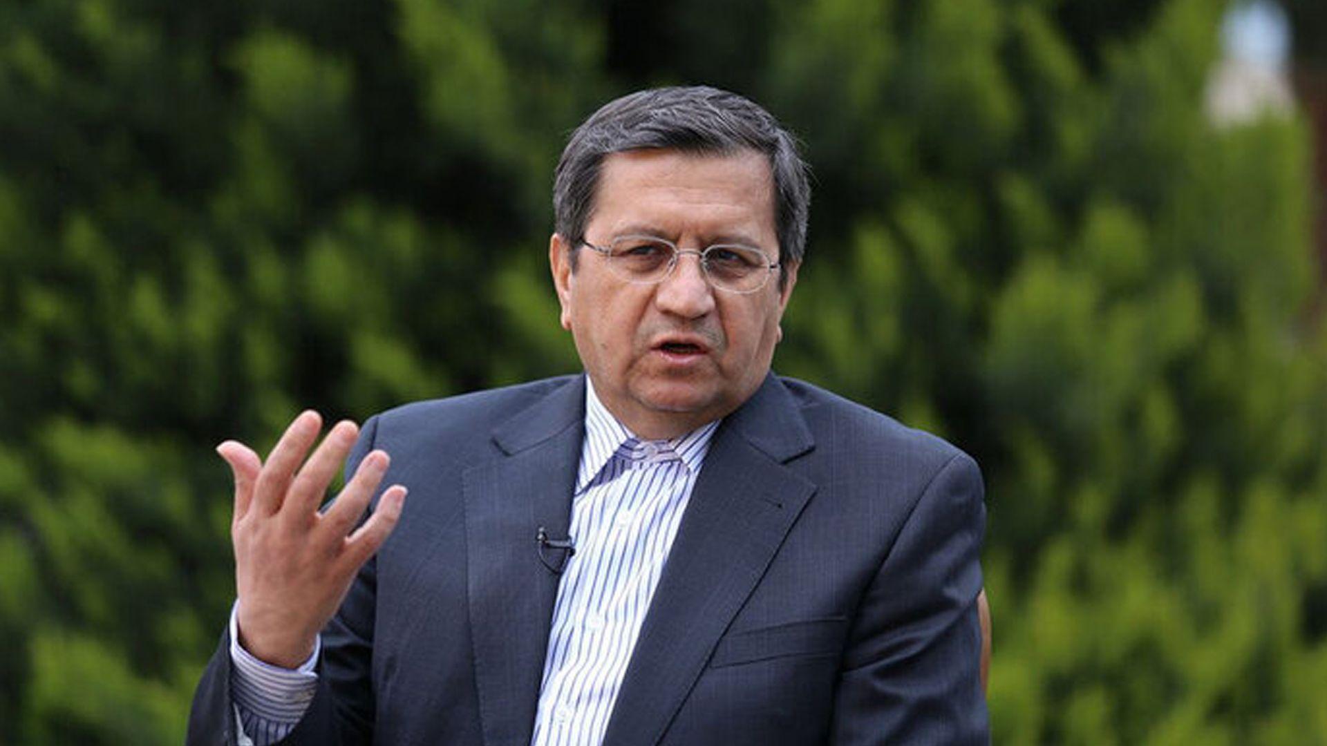 سەرۆکی بانکی ناوەندیی ئێران داڕمانی ئابوریی وڵاتەکەی رەتدەکاتەوە
