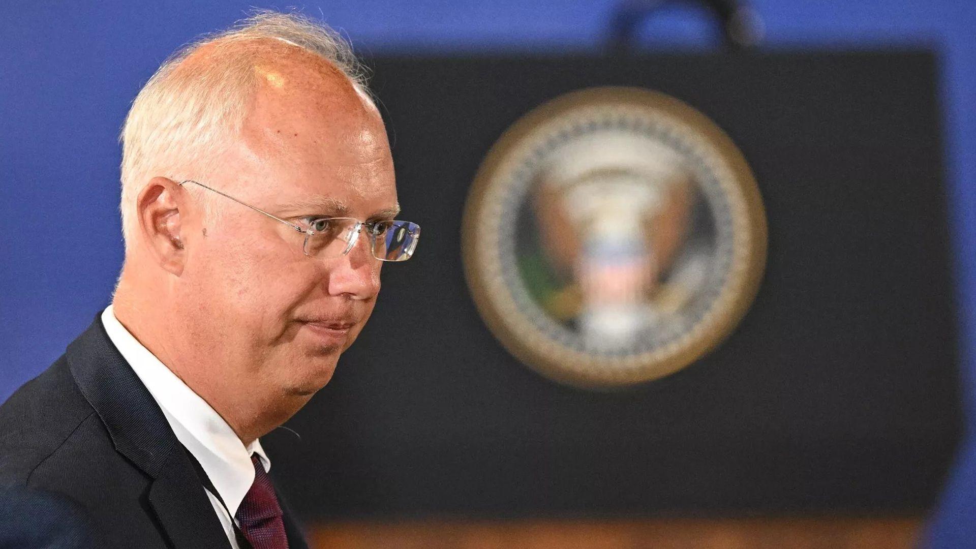 روسیا پێشبینی دەکات  لە دوو هەفتەی داهاتودا نرخی نەوت 150 دۆلار تێپەڕێنێت