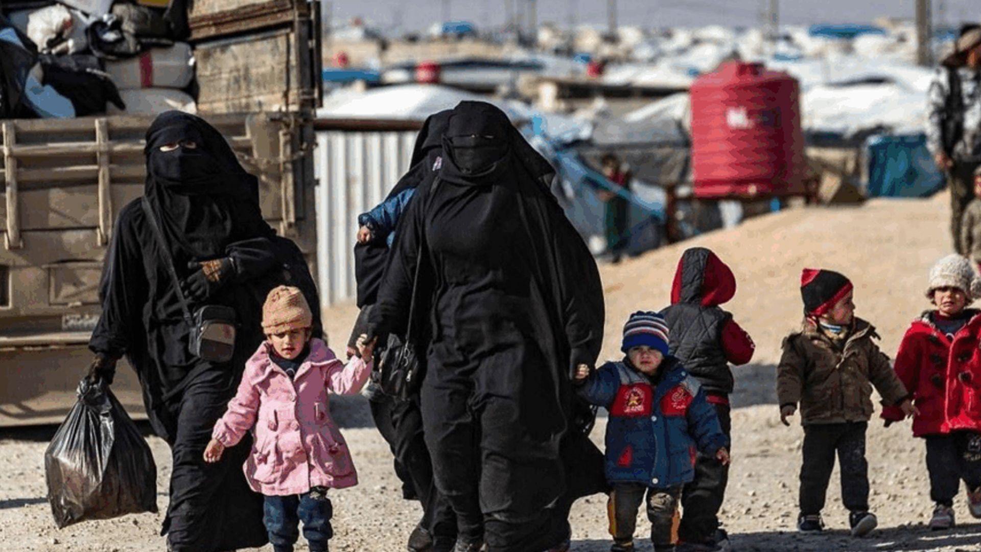 هەسەدە کشانەوەی لە کەمپی هۆل راگەیاند