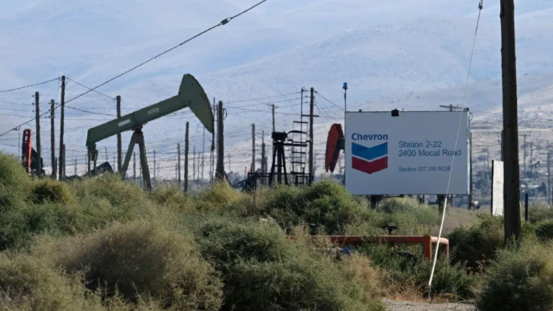 وسائل اعلام: 3 سفن محملة بالنفط الفنزويلي تتجه إلى الولايات المتحدة