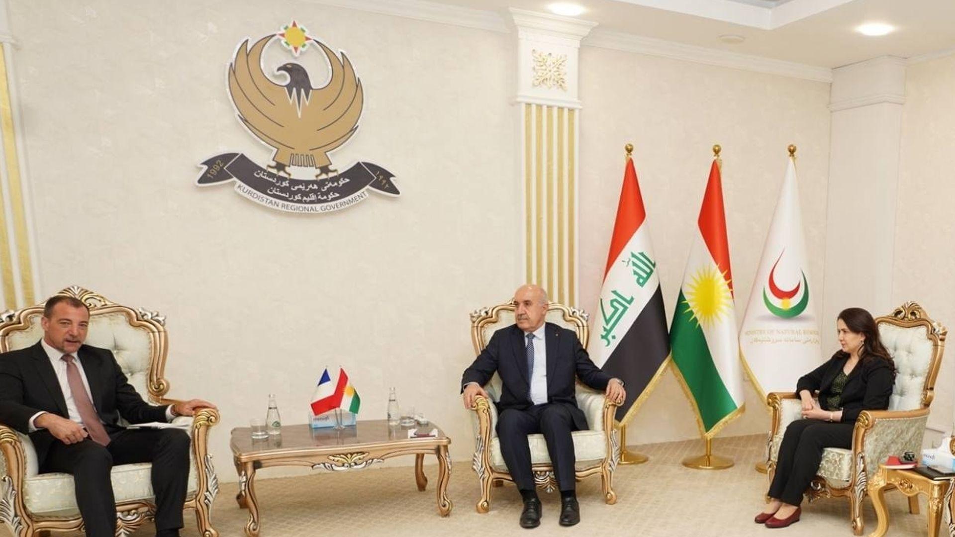 وەزیری سامانە سروشتییەکان: چوار ملیۆن بەرمیل نەوتی هەرێم لە بەندەرەکانی جەیهاندایە