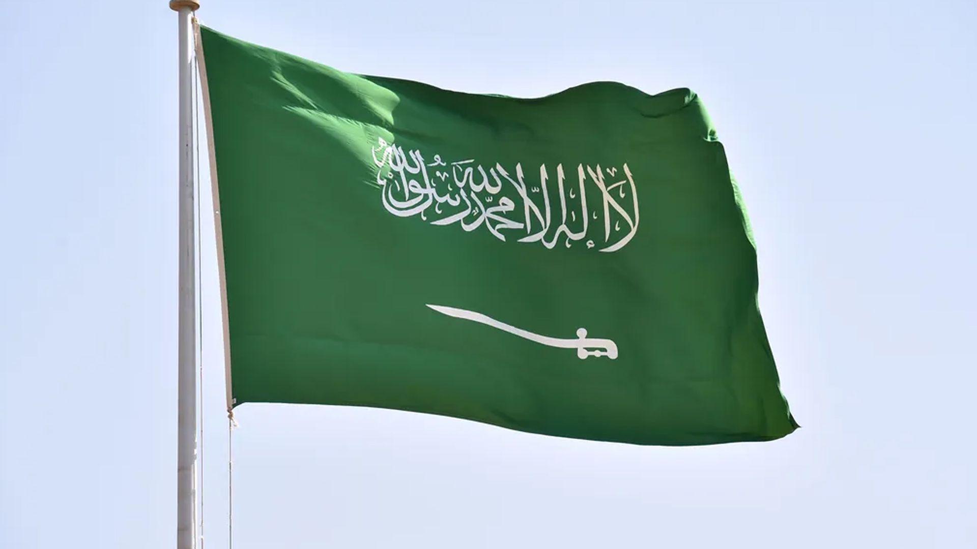 وەزارەتی بەرگریی سعودیە: 10 موشەکی بالیستی حوسییەکانمان تێکشکاند