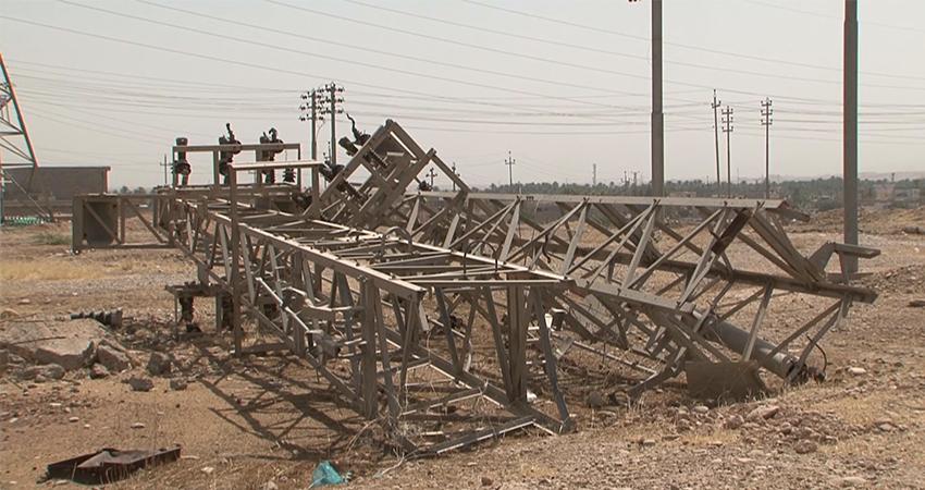 تیرۆریستان تاوەرەکانی کارەبا دەتەقێننەوە