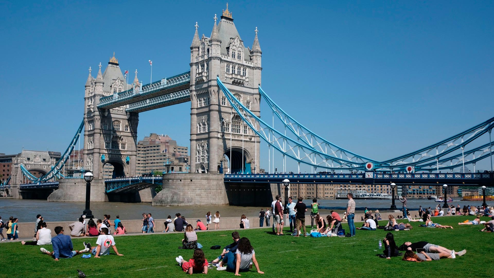 بەریتانیا بەرزترین پلەی گەرما لەماوەی ١٣٩ ساڵدا تۆمار دەکات