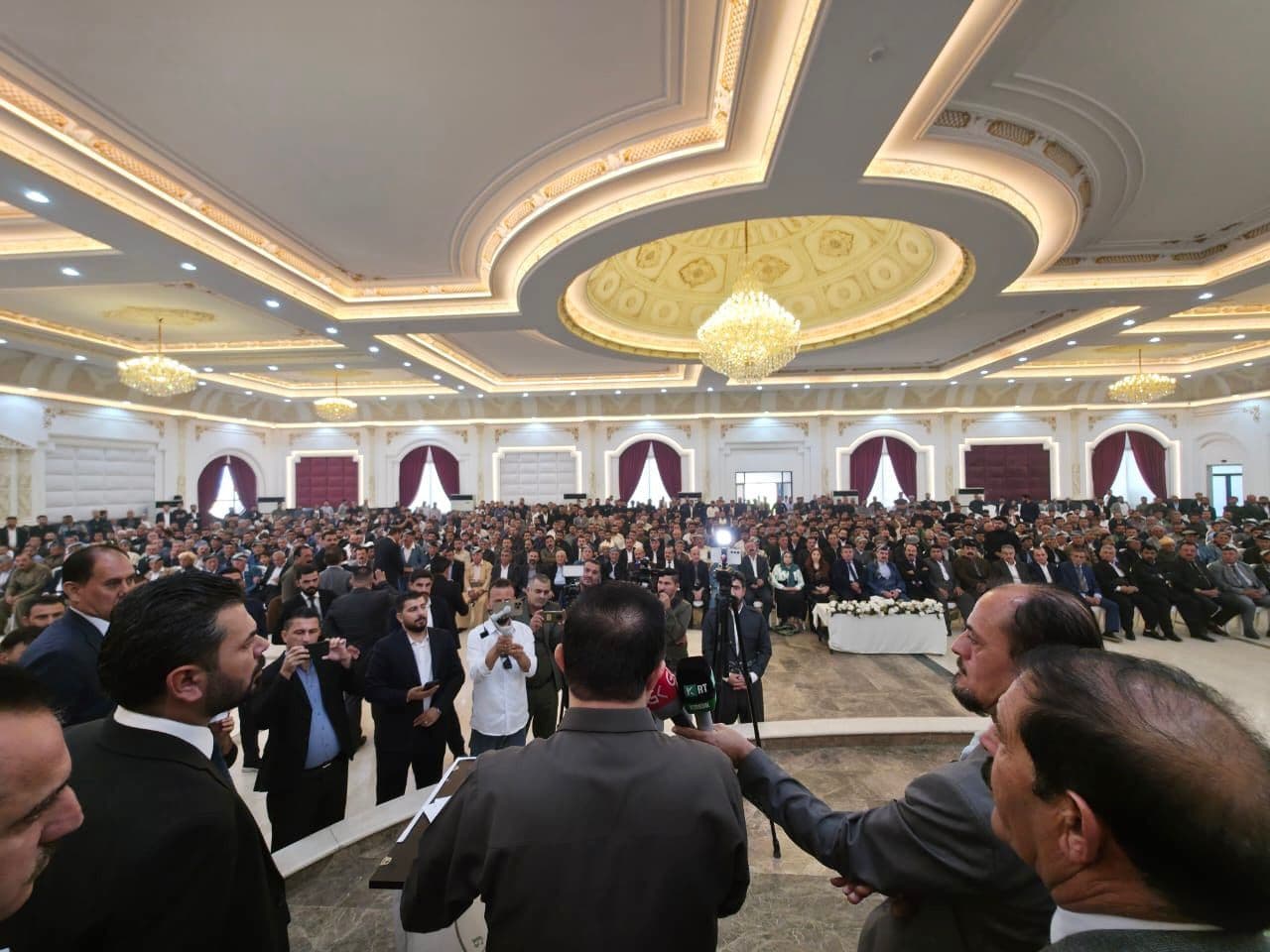 article gallery image