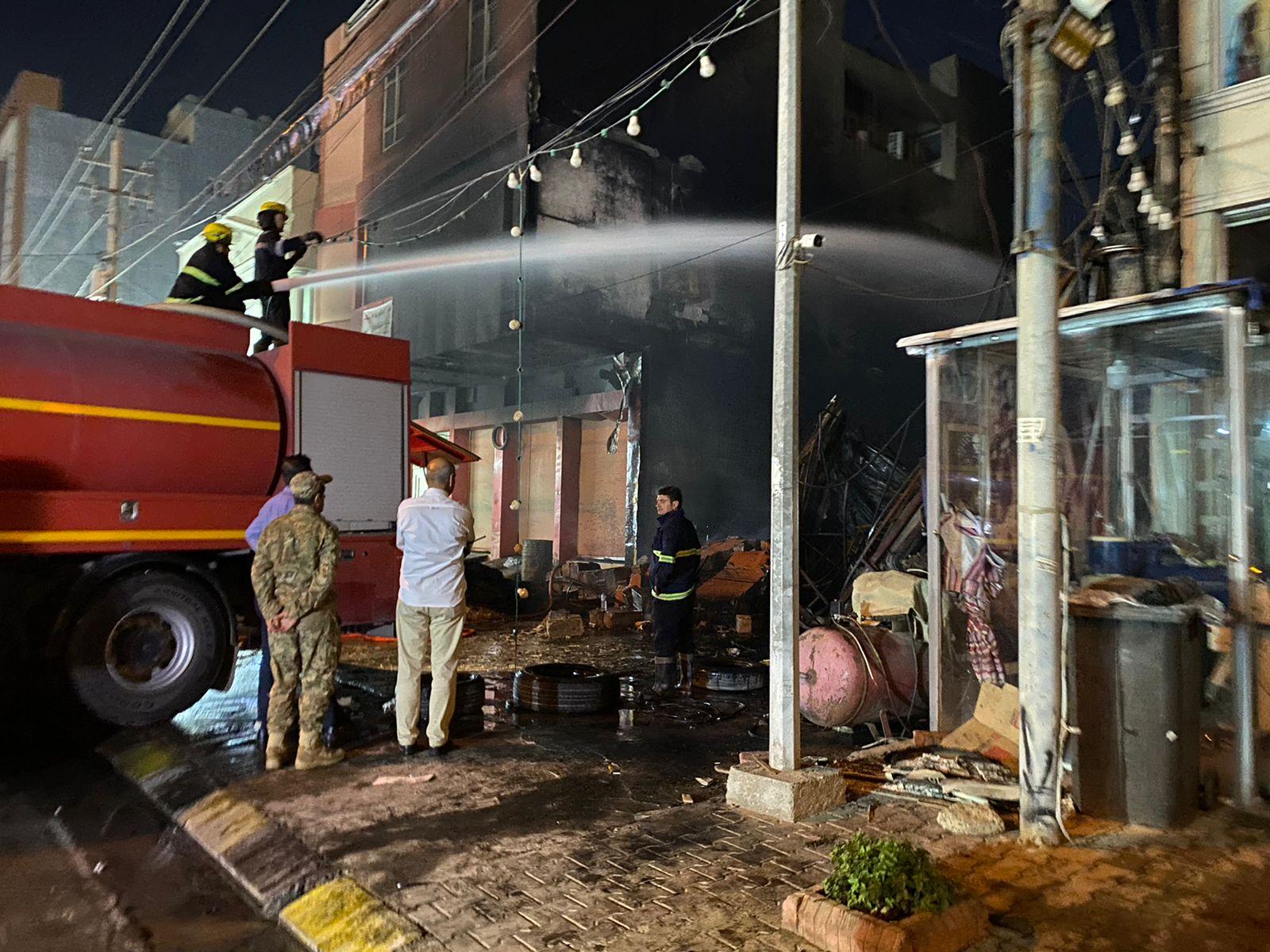 كەوتنەوەی ئاگر لە كۆگایەكی رۆنگۆڕین لە هەولێر زیانێكی زۆری مادی لێكەوتەوە