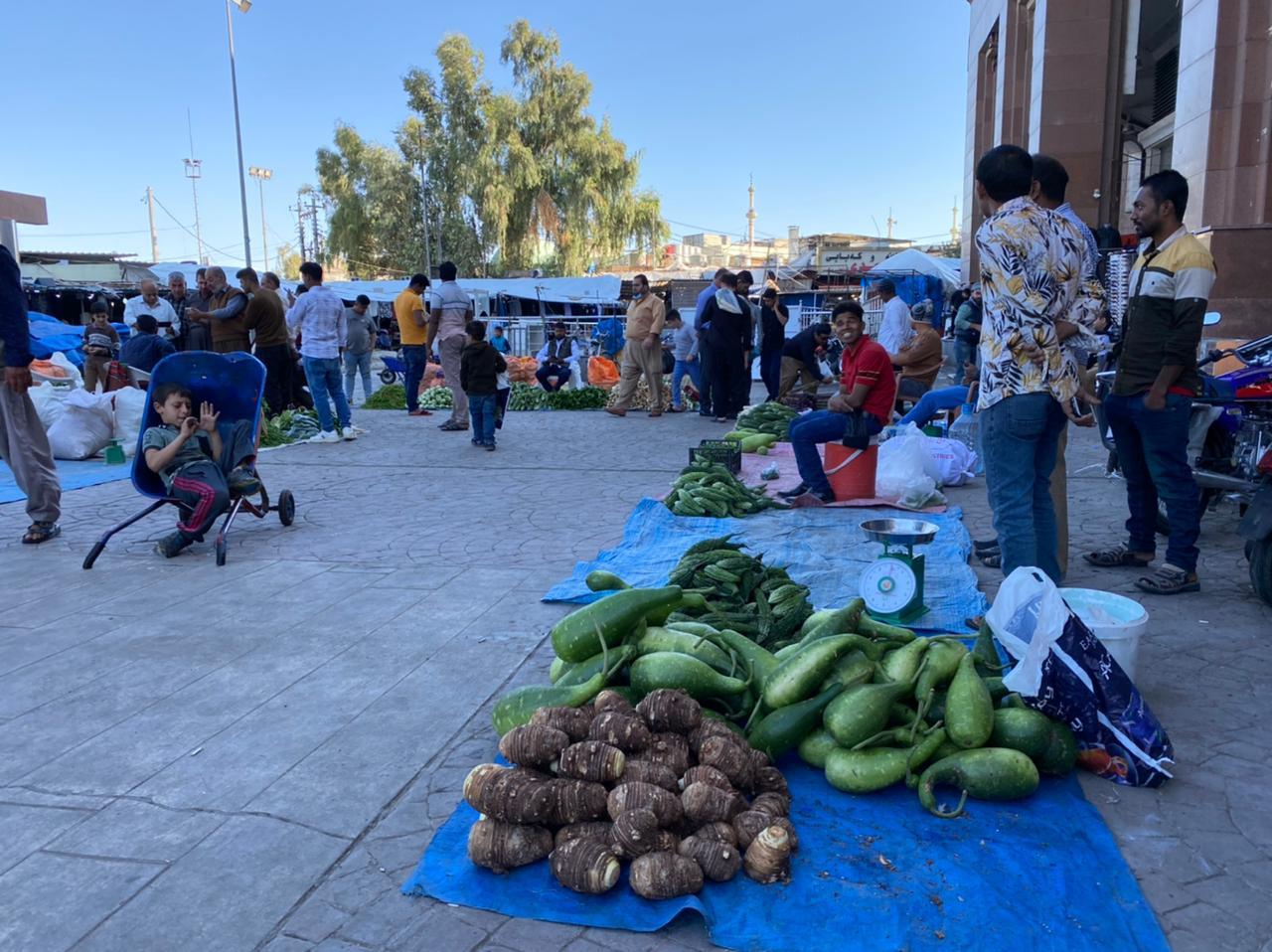لە هەولێر بازاڕێكی تایبەت بە فرۆشتنی سەوزە و میوەی هندستان و بەنگلادیش هەیە