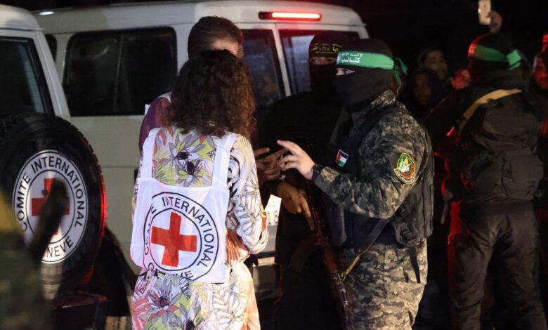 سوپای ئیسرائیل: ھێشتا ١٣٧ بارمتەمان لەلای حەماس ماوە