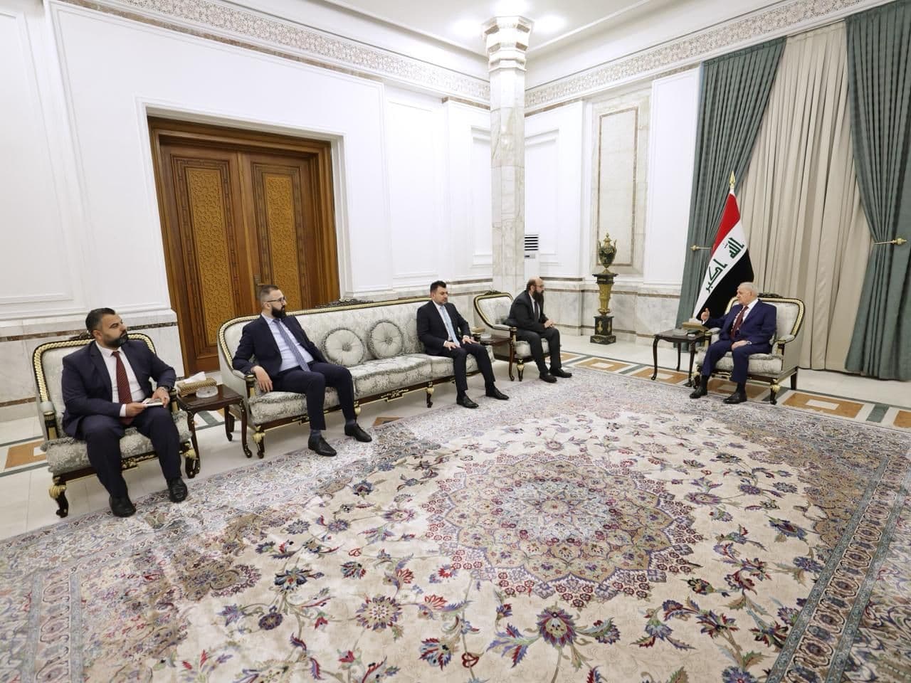 article gallery image