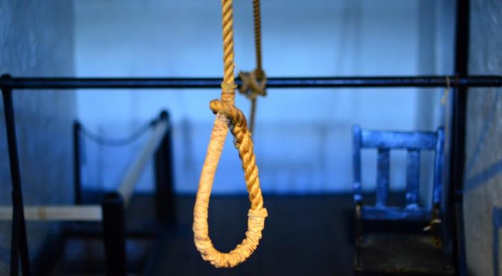 لە ساڵی ٢٠٢٣دا ٨٣٤ کەس لە ئێران و رۆژھەڵاتی کوردستان لەسێدارەدراون