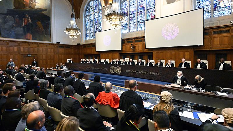 ١٠٠ پارێزەری ئوسترالی پشتگیریی رەوانەکردنی دۆسیەی سەرۆکوەزیران دەکەن بۆ دادگای لاھای