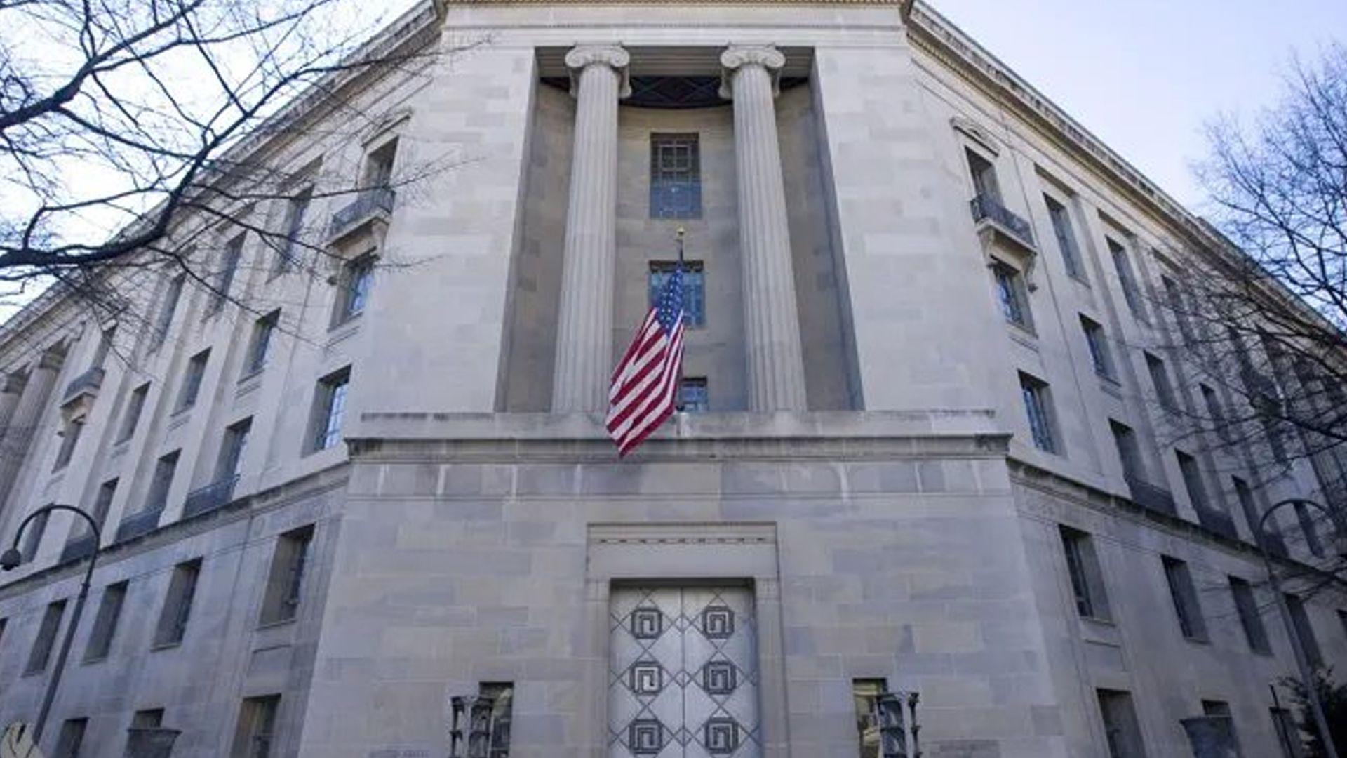 وەزارەتی دادی ئەمریکا داوای دەستبەسەرداگرتنی کۆشکێکی مەنسور بارزانی لە کالیفۆرنیا دەکات