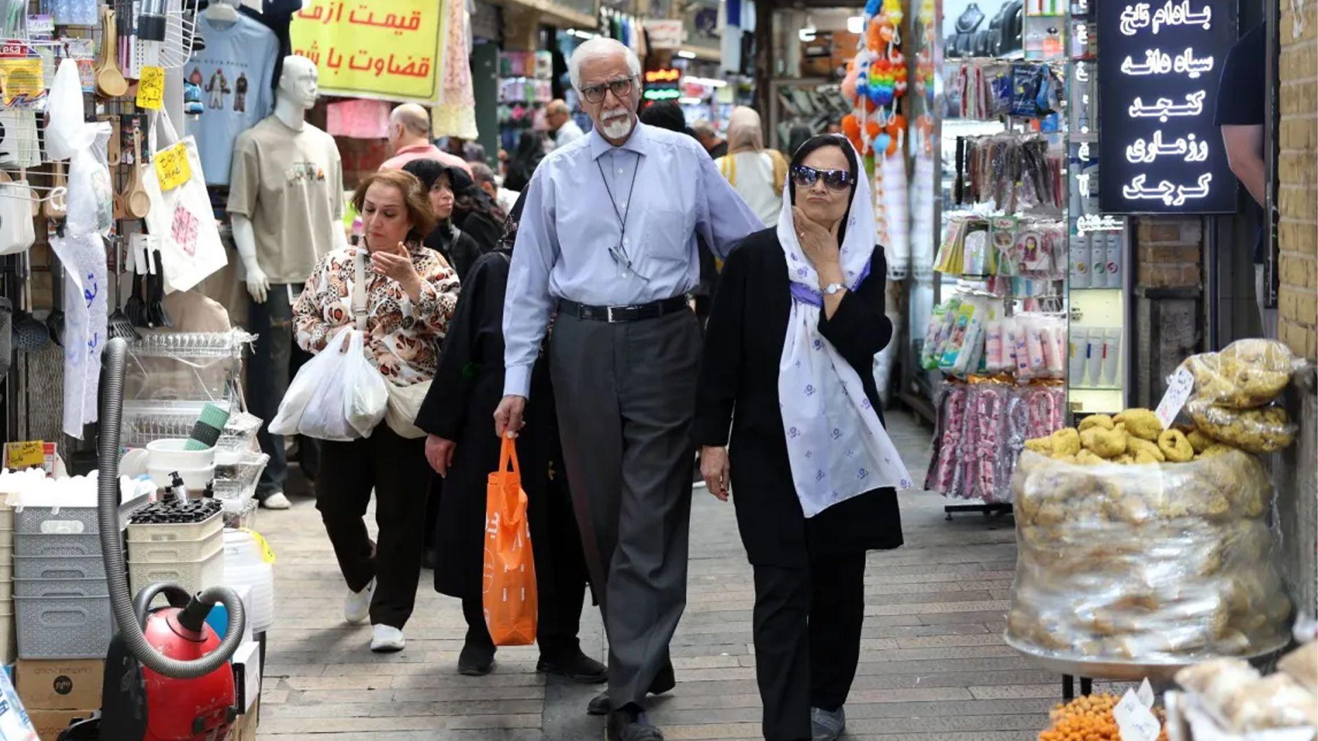 ئەسۆشێتد پرێس: ئێران لە دوای جەنگی دووەمی جیهانییەوە لە خراپترین رەوشی ئابوریدایە