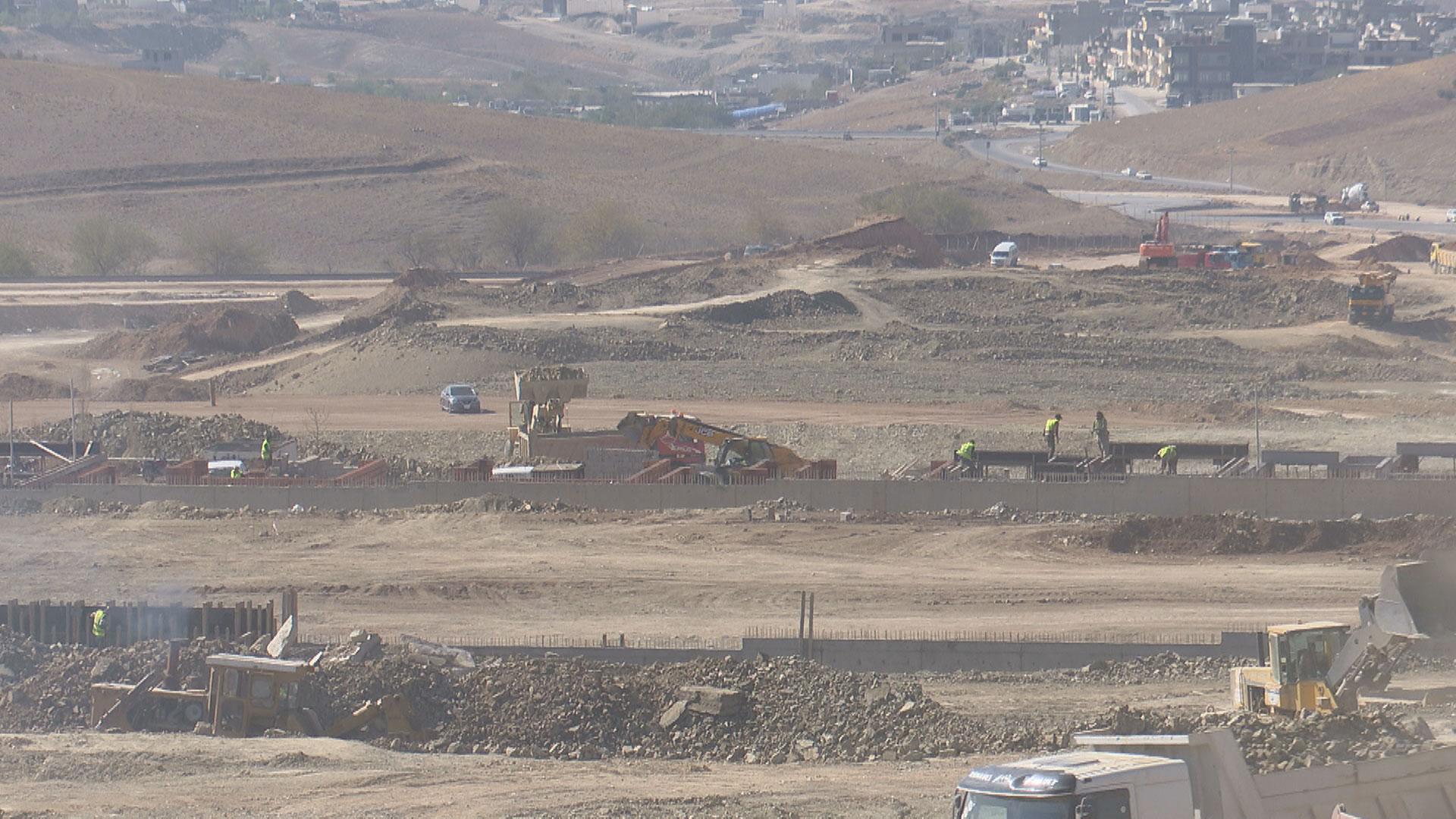 لەگەڵ بەگەڕخستنەوەی پڕۆژەکان لە سلێمانی ھەزاران ھەلی کار رەخساوە