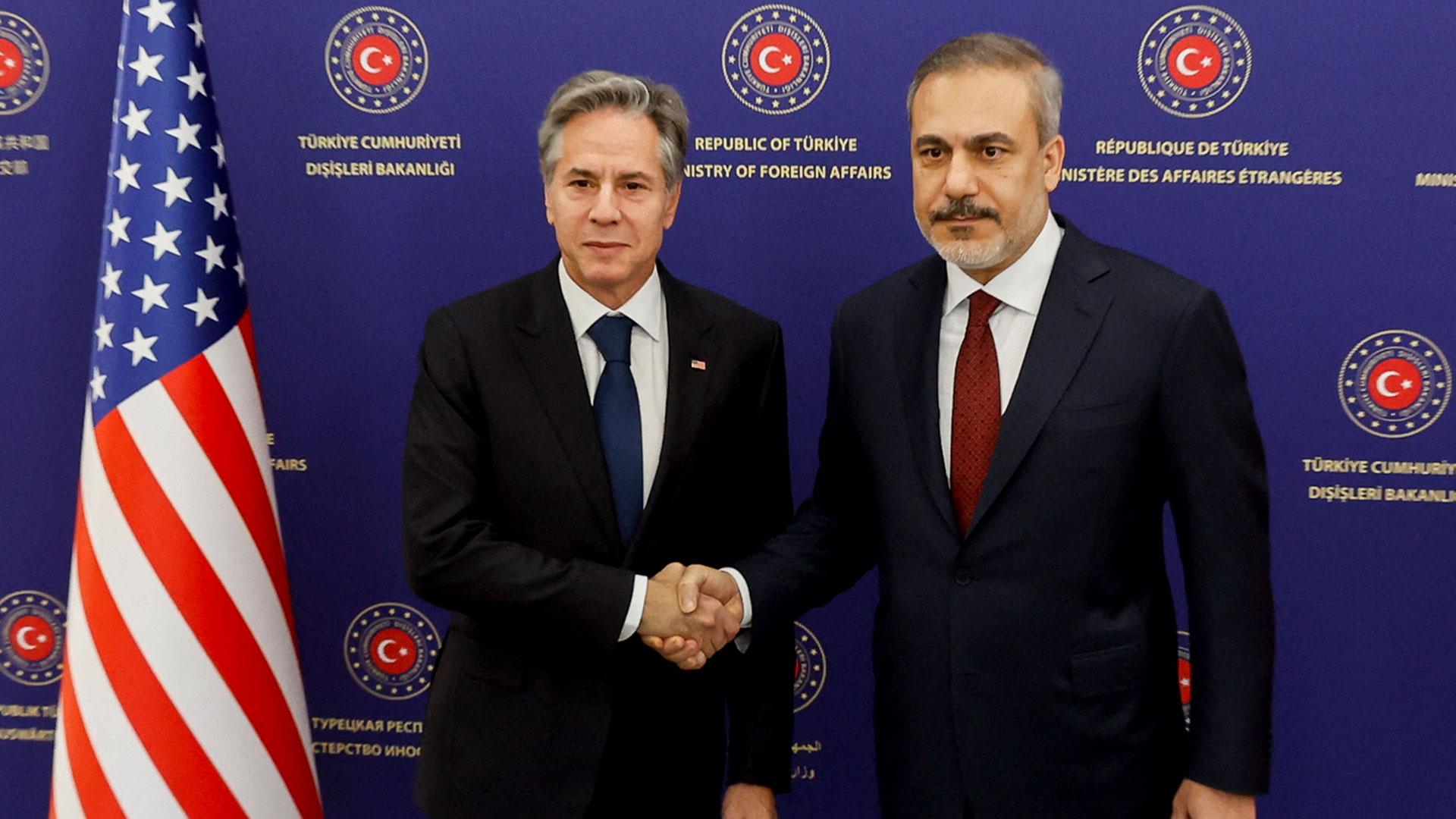 وەزیری دەرەوەی ئەمریکا لەگەڵ وەزیری دەرەوەی تورکیا کۆبووەوە