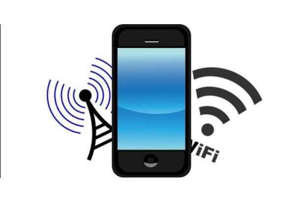 مراهقات امريكيات يطاردن والدتهن بالسكاكين بعد ان أغلقت شبكة الواي فاي