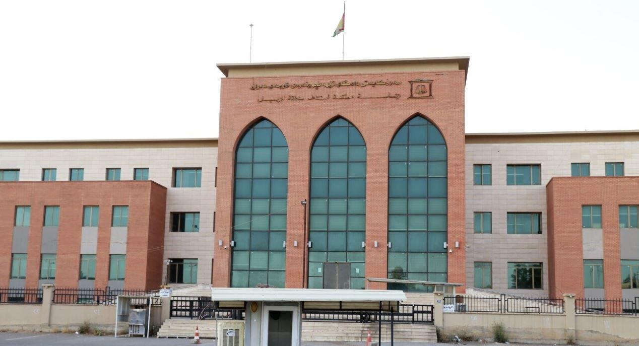 دادگای ھەولێر بڕیاریدا بە سزای دوو ساڵ زیندانیکردنی بێریڤان ئەیوب