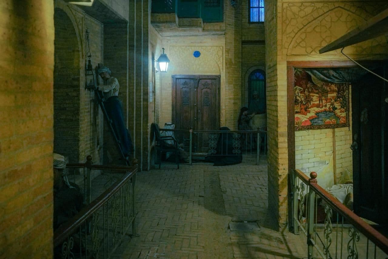 article gallery image