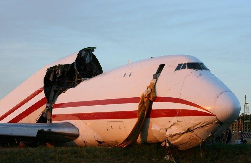 دوو فڕۆکە لە ئەمریکا بەیەکیاندا کێشا