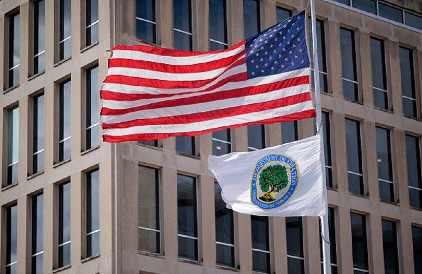 يطال حوالي 2050 موظفا.. وزارة التعليم الأمريكية تباشر خفض عدد موظفيها إلى النصف