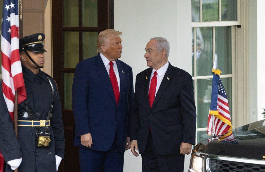 تقرير: هكذا فاجأ ترامب نتنياهو "بمقامرته النووية" مع إيران