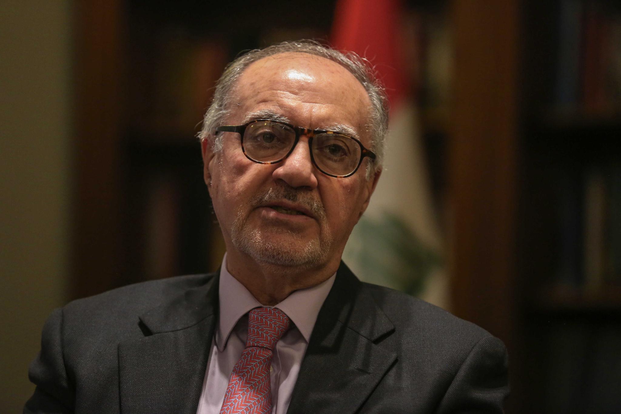 وەزیری دارایی عێراق: ناردنی ٢٠٠ ملیارەکە مانگانە نابێت