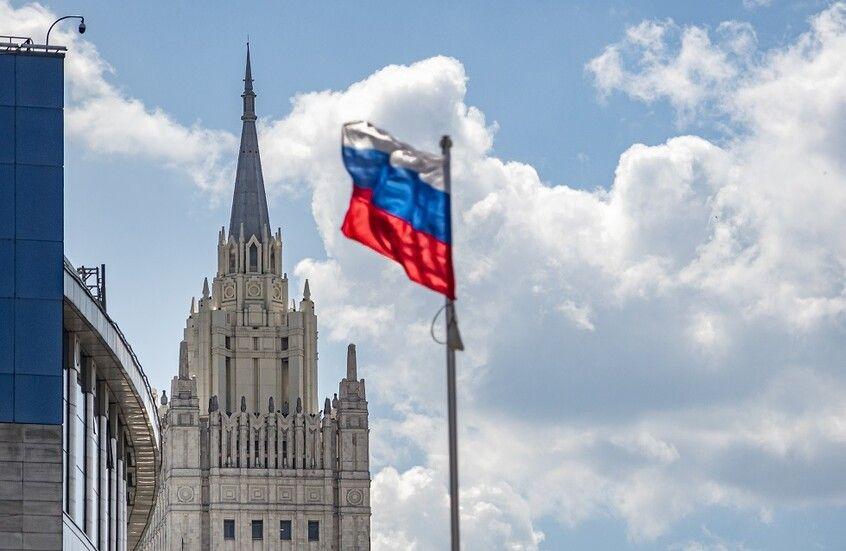 الخارجية الروسية: نحذر أمريكا من تقديم مساعدات عسكرية مباشرة الى اسرائيل