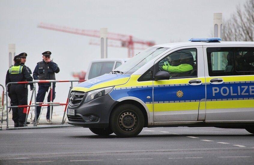 تەقینەوەیەک لە ژێر پردێکی پەڕینەوە لە ئەڵمانیا قوربانی لێکەوتەوە