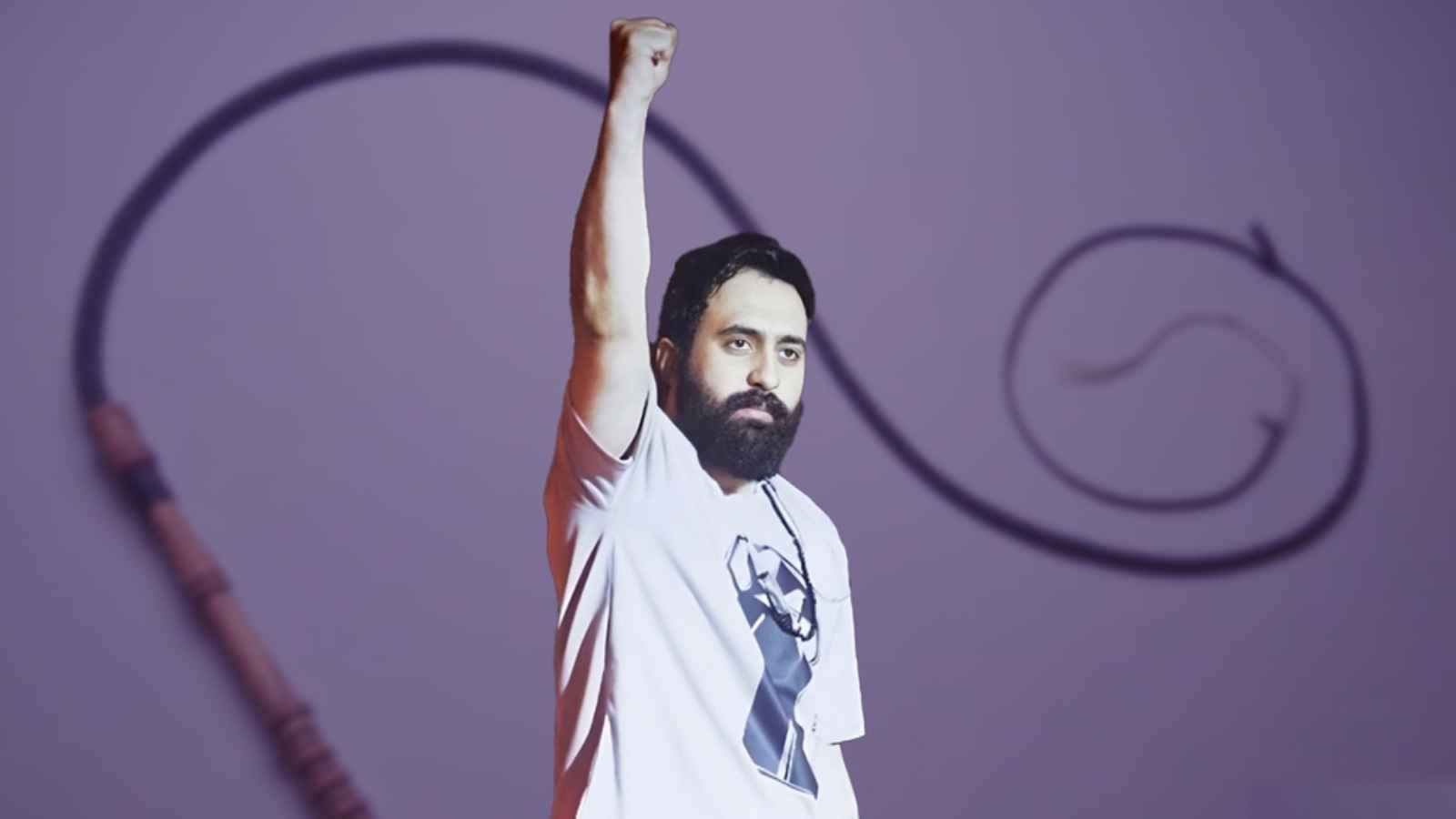 معاقبة مغن إيراني بـ74 جلدة لإصداره أغنية تدعو لخلع الحجاب