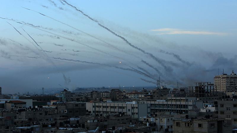 حەماس: لە یەکەم ھەنگاودا نزیکەی پێنج ھەزار مووشەک و گولـلە ھاوەن ئاڕاستەی ئیسرائیل کراوە